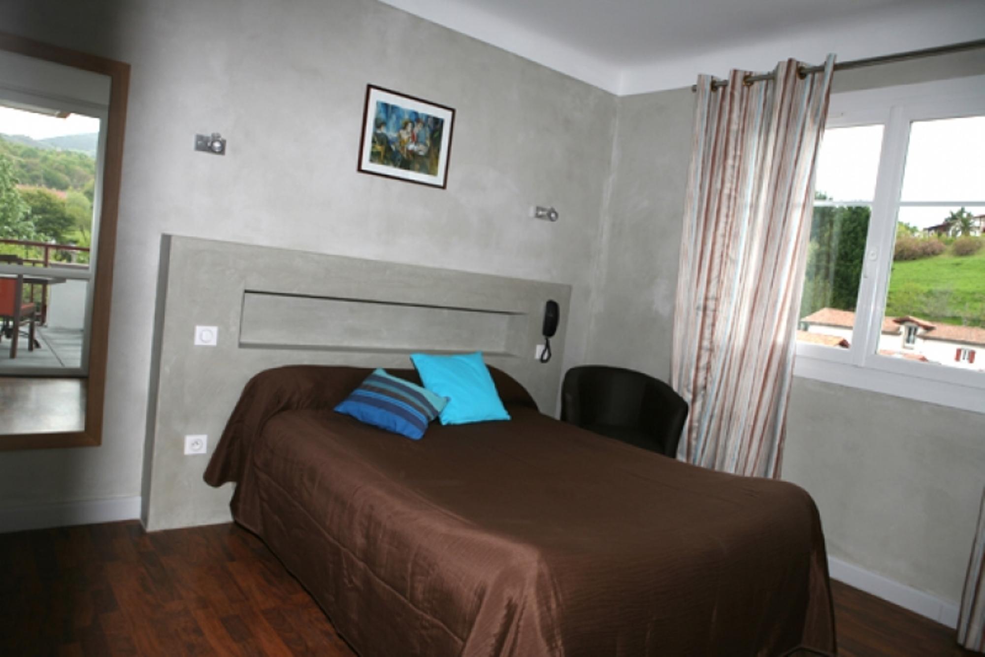 Logis Hotel Ur-Hegian Aïnhoa Zewnętrze zdjęcie