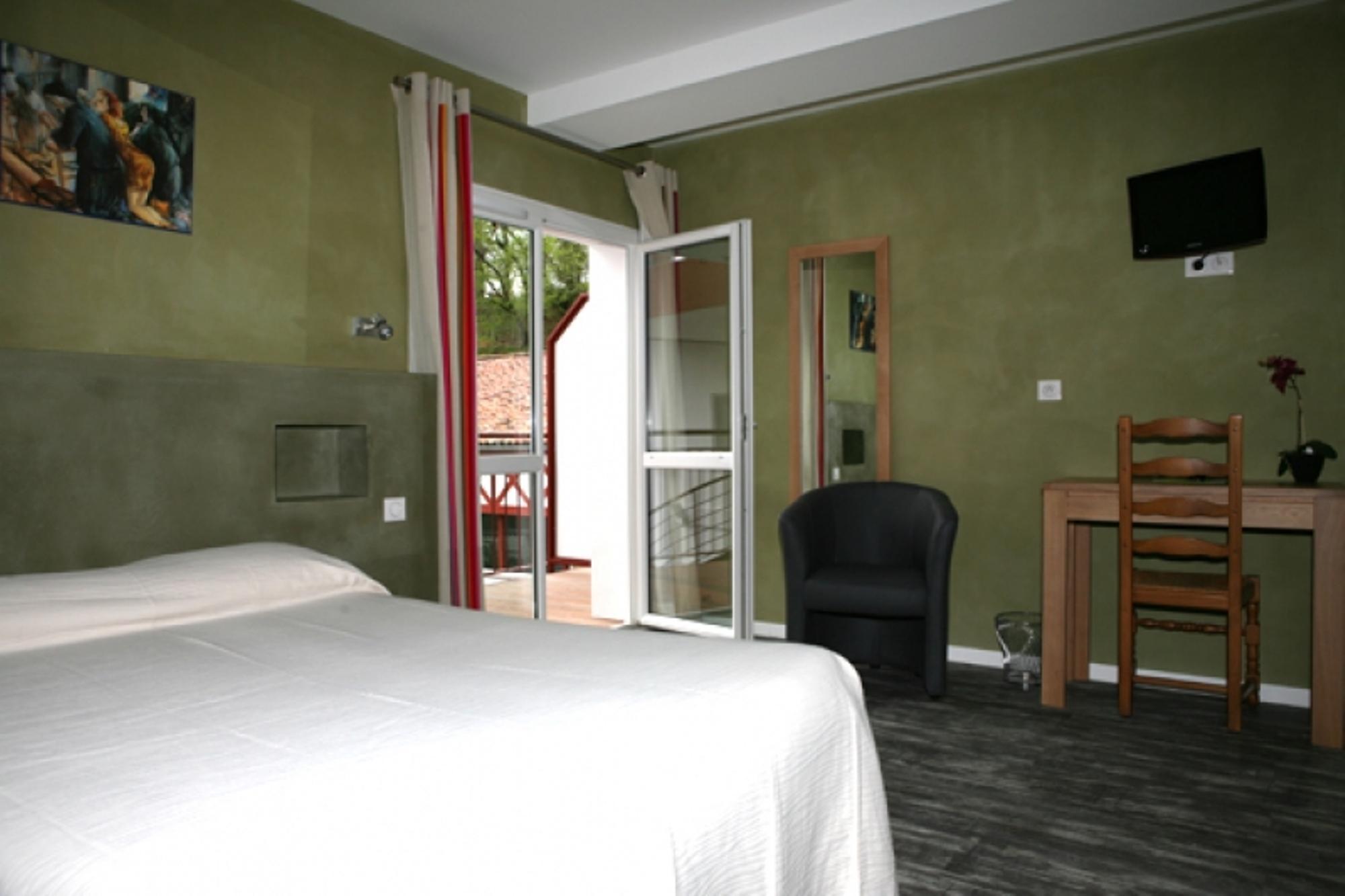 Logis Hotel Ur-Hegian Aïnhoa Zewnętrze zdjęcie