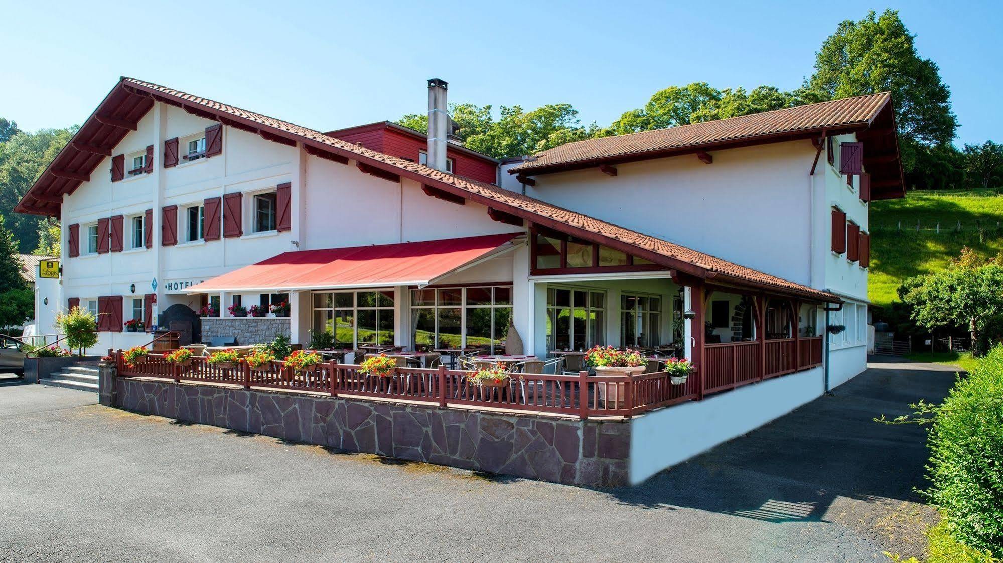 Logis Hotel Ur-Hegian Aïnhoa Zewnętrze zdjęcie